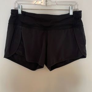 Lululemon Speed Up Mid-Rise Lined Short 4" Black 8